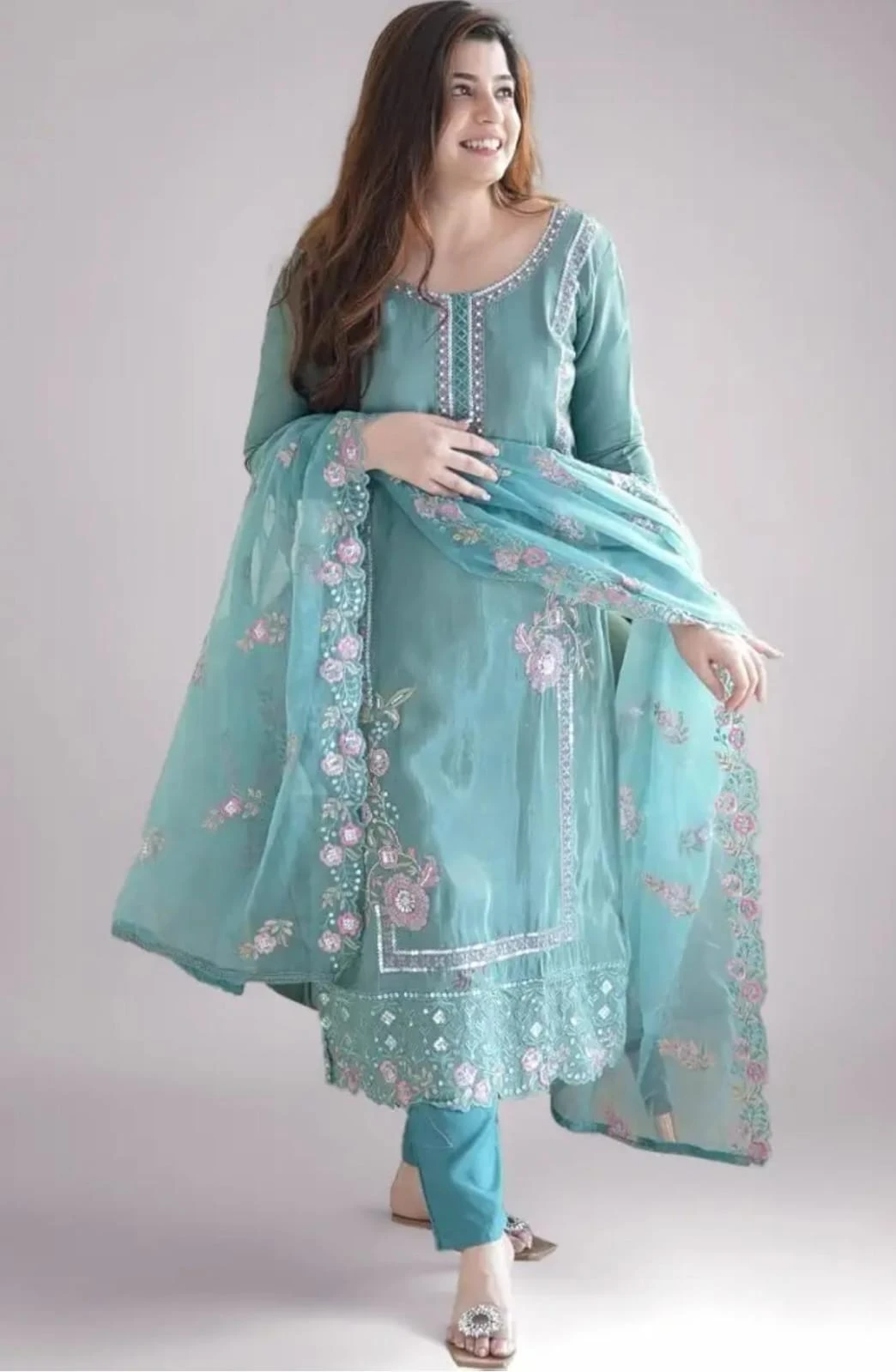 Women's Fashion